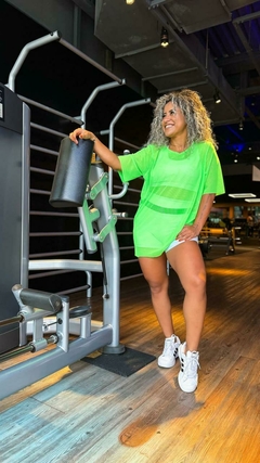 T-Shirt Alongada Verde Neon