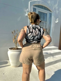 Body Sem Manga Pincelada Preto/Branco na internet