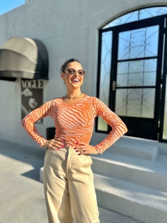 Body Manga Longa Zebra Laranja - comprar online