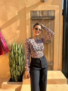 Body Manga Longa Onça Maxi - comprar online