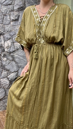 Vestido boho com mangas verde militar - comprar online