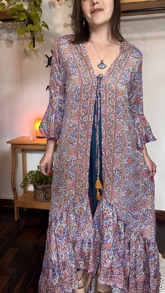 Kimono em seda indiana na internet
