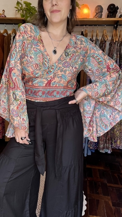 Blusa em seda indiana na internet