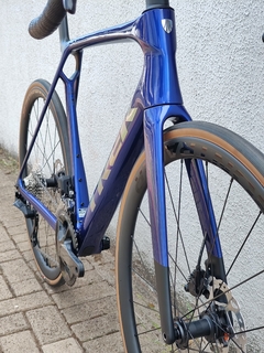 TREK MADONE SL6 NOVA - Exclusive Bike Shop. Bicicletas e Acessórios Trek - Sense - Bontrager. Entregamos em todo o Brasil. 