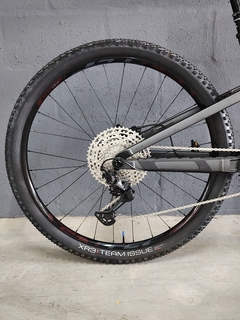 TREK TOP FUEL 7 NOVA - Exclusive Bike Shop. Bicicletas e Acessórios Trek - Sense - Bontrager. Entregamos em todo o Brasil. 