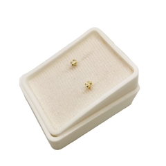 Broquel Zirconia Blanca Oval 3mm Oro 14K - tienda en línea