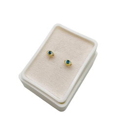 Aretes Broquel Ojos Verdes Oro 10K - tienda en línea