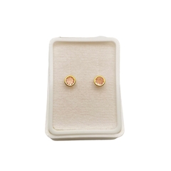 Aretes Broquel Ojitos Bisel Rosa de 4mm Oro 10K - Perfumería y Regalos Guedale