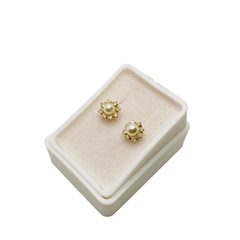 Aretes Broquel Perla con Zirconias Oro 10K - tienda en línea
