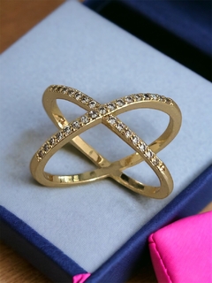 Anel em X Cravejado Zircônia Banhado em Ouro 18k na internet
