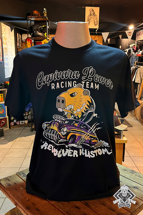 Camiseta Capivara Racing Preta Estampa Frontal - Revolver Kustom - comprar online
