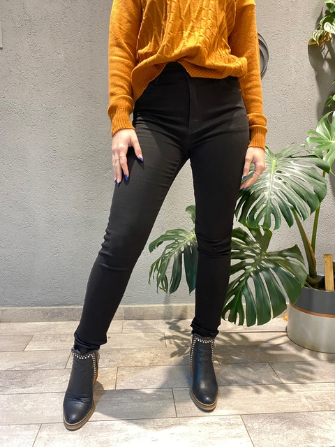 JEAN MAGIC SALTAN PEPA