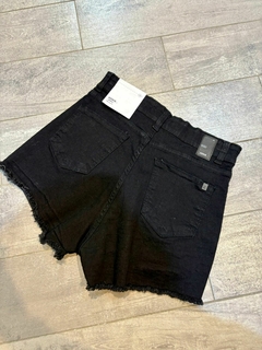709 SHORT BLACK'23 KOXIS en internet