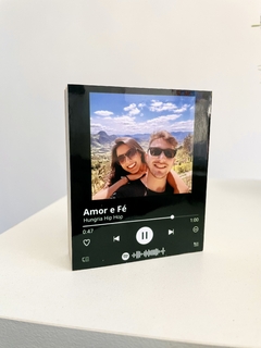 Polaroid de Mesa Spotify com Calendário
