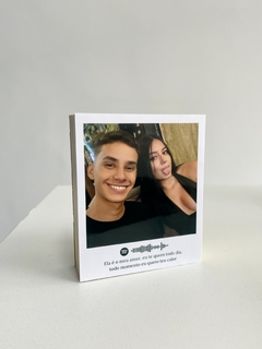 Polaroid de Mesa QR Code ou Código Spotify na internet