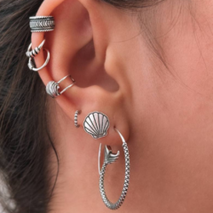 Piercing Twist na internet