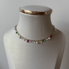 Choker Cristais Dourada.