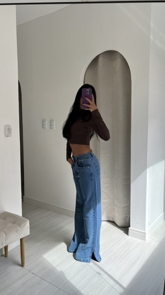 CALÇA WIDE LEG MIRANDA na internet