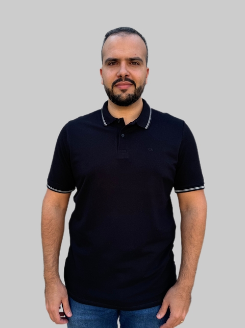 Polo Ogochi Preta Com Friso