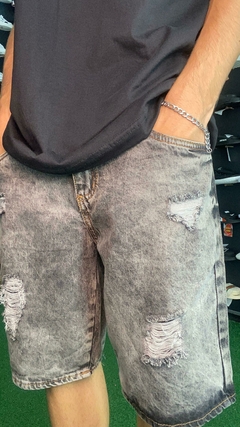 Shorts jeans masculino Diesel com rasgo cinza M132 - comprar online