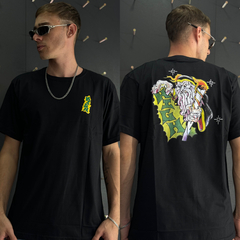 Camiseta High Preta com Bruxo nas costas M3660