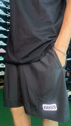 Shorts Tactel BOSS refletivo preto M124 - comprar online
