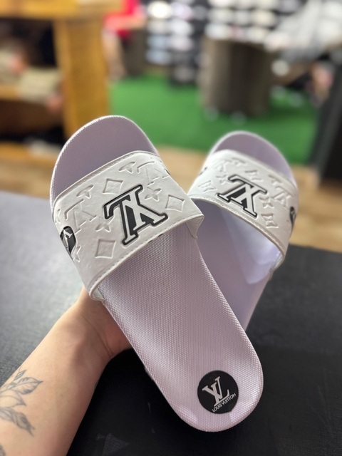 Chinelo Slide Louis Vuitton T679 - comprar online