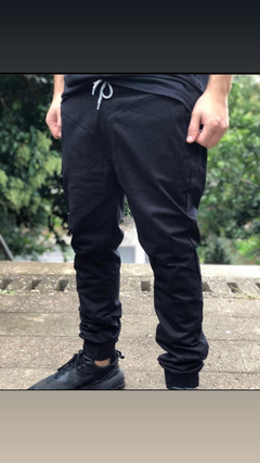 Calça Moletom Ezzek 3 Cabos UNISSEX Preta M403