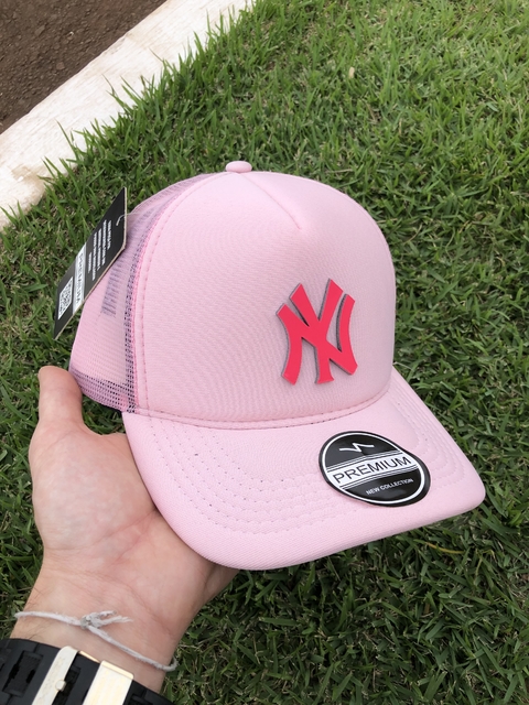 BONÉ NEW ERA ROSA COM REDINHA B71