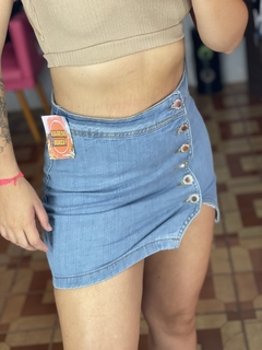 Saia jeans com botões na lateral M1496