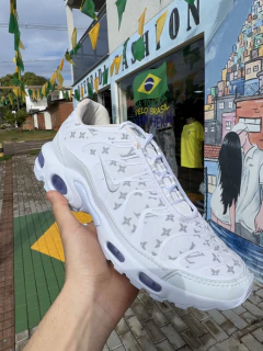 Tenis Nike TN LV Branco com Cinza T733