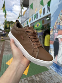 Tenis Lacoste Sport Marrom com Branco T723
