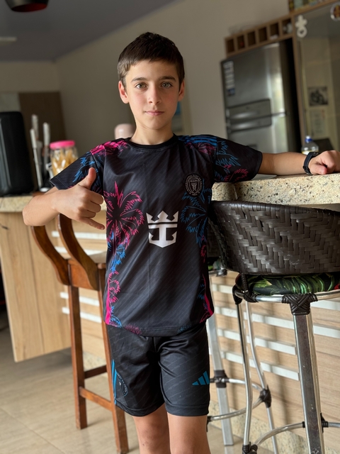 Conjunto Infantil Miami Preto com Rosa e Azul M3704