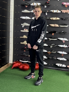 Conjunto moletom Nike preto M242 na internet