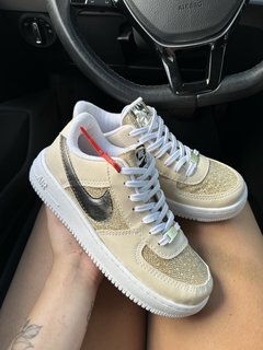 Tênis Nike Air Force bege com Brilho T436 - comprar online