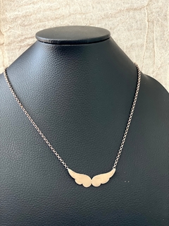 Collar Alas Medianas - comprar online