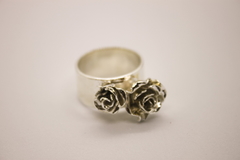 Anillo Naomi