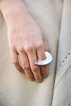 Anillo Eleanora en internet
