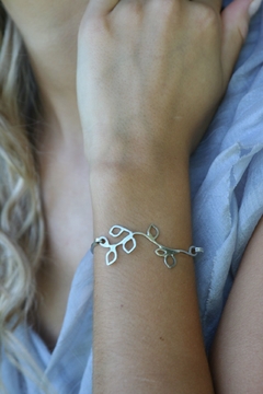 Pulsera Primavera en internet