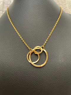 collar Bralu