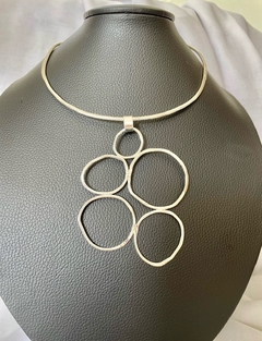 Collar Leighton - comprar online