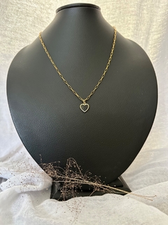 Collar bifaz corazón