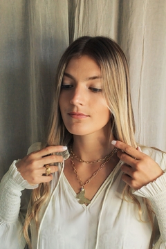Anillo Zoely en internet
