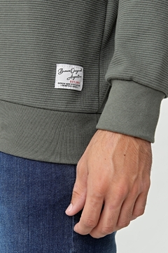 BUZO OTTOMAN VERDE MILITAR BRAVO - comprar online