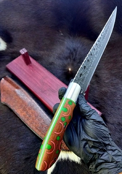Faca Custom Criptoniana em Aço Carbono Textura Pedra Cabo em Madeira de Ipe e Resina Lâmina 9,4" na internet