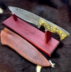 Faca Custom em Aço Carbono Textura Tubarão-Tigre Cabo em Micarta Lâmina 10,2"