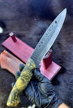 Faca Custom em Aço Carbono Textura Tubarão-Tigre Cabo em Micarta Lâmina 10,2" - comprar online