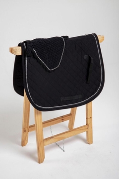 Set mandil night negro con orejeras