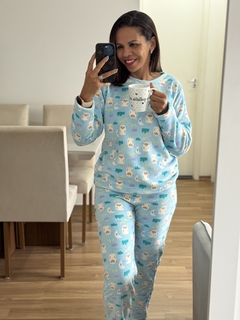 PIJAMA FLEECE AZUL na internet