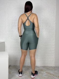 Conjunto de Short em Poliamida com Bolso Micro Canelado Top Cruzado - loja online